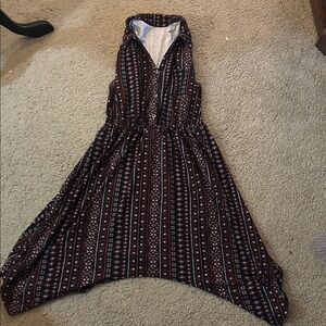Elegant Sleeveless Patterned Dress